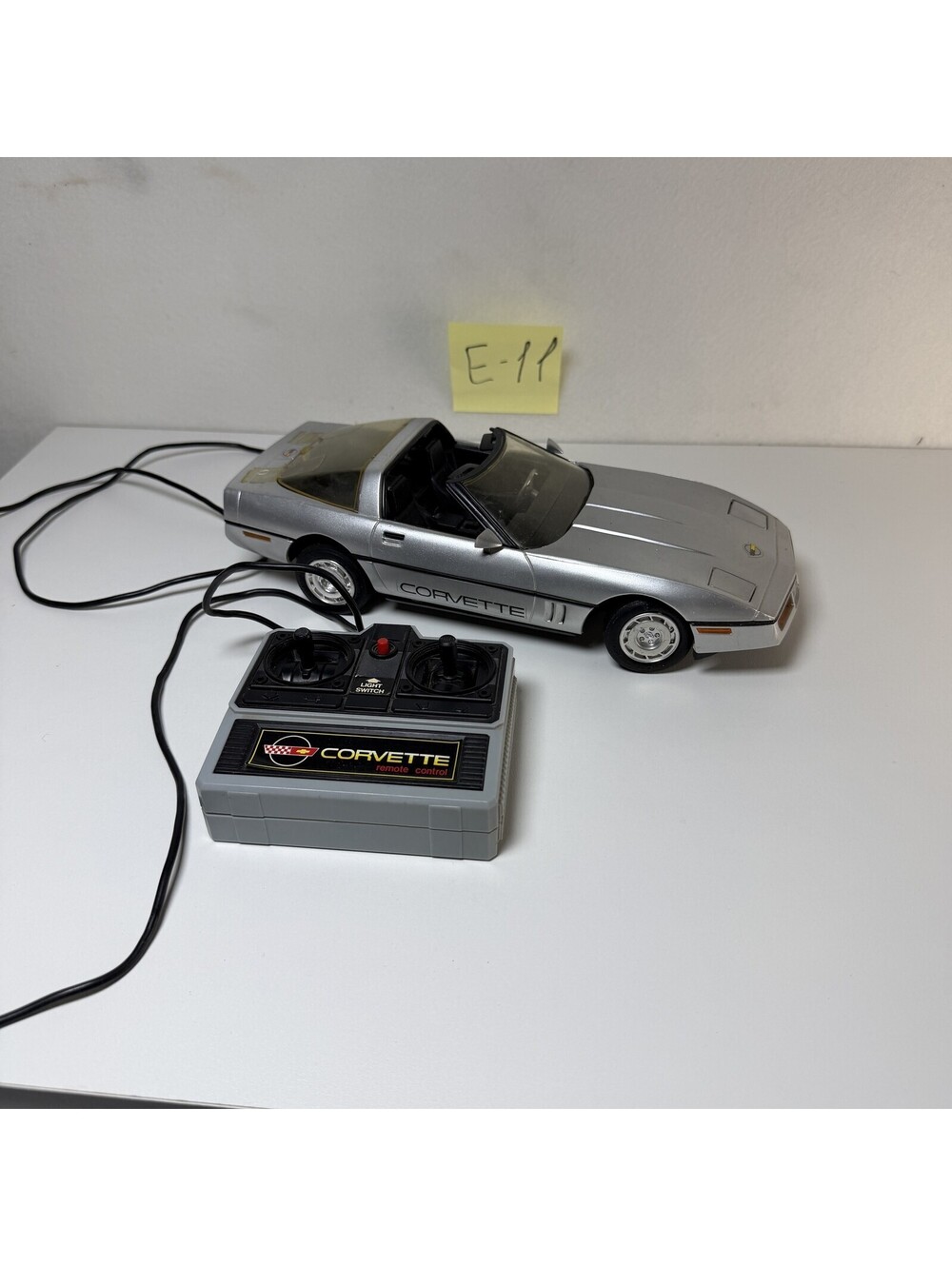 Vintage 1986 New Bright Chevrolet Corvette RC Car Silver E-11